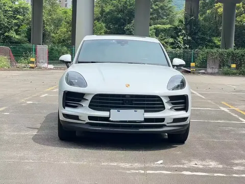 2021 Porsche Macan 2.0T