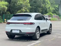 2021 Porsche Macan 2.0T, белый — фото 8