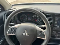 2020 Mitsubishi Outlander 2.0L, белый — фото 15