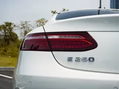 2023 Mercedes-Benz E-Class E 260 Coupe, белый — фото 5