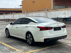 2021 Nissan Teana 2.0T XL Upper AD1, белый — фото 4