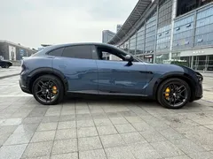 2025 Xiaomi YU7 4WD Max — фото 4