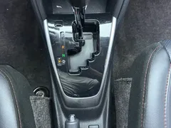 2022 Toyota Yaris L Zhixuan X 1.5L CVT Luxury Plus, белый — фото 14