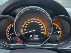 2022 Toyota Yaris L Zhixuan X 1.5L CVT Luxury Plus, белый — фото 16