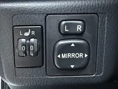 2022 Toyota Yaris L Zhixuan X 1.5L CVT Luxury Plus, белый — фото 18