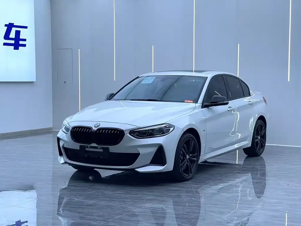 2021 BMW 1 Series 120i M