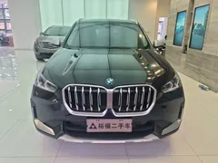 2023 BMW X1 X Design Package, чёрный — фото 2