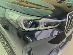 2023 BMW X1 X Design Package, чёрный — фото 4