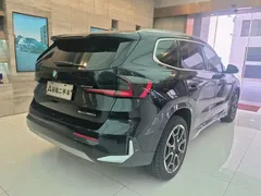 2023 BMW X1 X Design Package, чёрный — фото 14