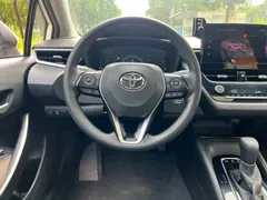 2023 Toyota Corolla 1.8L Hybrid Elite, белый — фото 4
