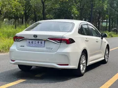 2023 Toyota Corolla 1.8L Hybrid Elite, белый — фото 9