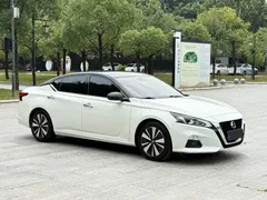 2021 Nissan Teana 2.0L XL, белый — фото 3