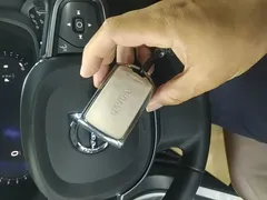2022 Volvo XC60 B5, белый — фото 8
