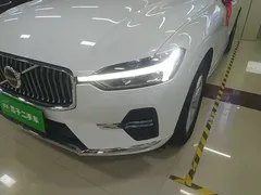 2022 Volvo XC60 B5, белый — фото 23