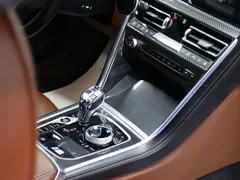 2019 BMW 8 Series 840i M, белый — фото 25