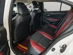 2021 Toyota Corolla TNGA 1.5L CVT GR Sport, белый — фото 11