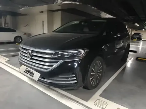 2022 Volkswagen Viloran 380TSI Premium