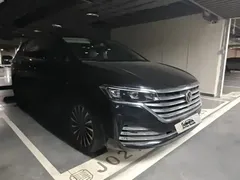 2022 Volkswagen Viloran 380TSI Premium, чёрный — фото 3
