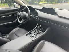 2022 Mazda 3 2.0L AT, белый — фото 7