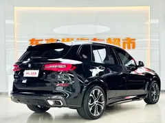 2022 BMW X5 40Li Premium M Sport Package, чёрный — фото 5