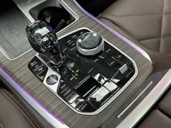 2022 BMW X5 40Li Premium M Sport Package, чёрный — фото 14