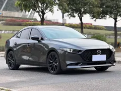 2022 Mazda 3 2.0L AT — фото 3