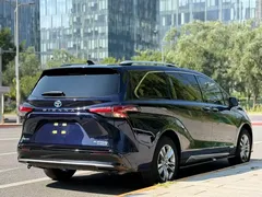 2021 Toyota Sienna 2.5L, синий — фото 6