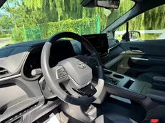 2021 Toyota Sienna 2.5L, синий — фото 20