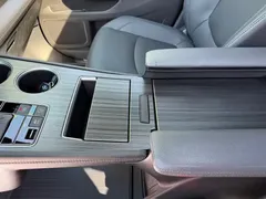 2021 Toyota Sienna 2.5L, синий — фото 21