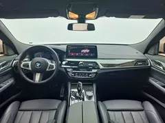 2021 BMW 6 Series GT 630i M Sport Package, белый — фото 5