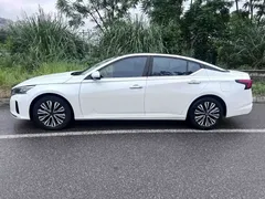 2022 Nissan Teana 2.0L XL-TLS, белый — фото 4