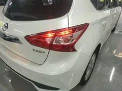 2021 Nissan Tiida 1.6L CVT, белый — фото 8