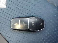 2025 BYD Seagull 305km Vitality, белый — фото 9