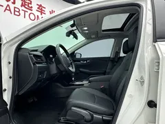 2022 Honda Crider 180Turbo CVT Luxury, белый — фото 4