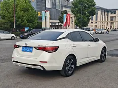 2022 Nissan Sylphy 1.6L XL CVT, белый — фото 9