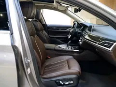 2021 BMW 7 Series 730Li Luxury Package — фото 16