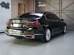 2021 BMW 7 Series 730Li Luxury Package — фото 19