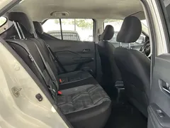 2021 Nissan Kicks 1.5L XL CVT, белый — фото 5