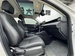 2023 Honda Vezel 1.5L CVT Pioneer, белый — фото 11