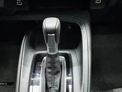 2023 Honda Vezel 1.5L CVT Pioneer, белый — фото 14
