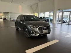 2022 Audi Q3 45 TFSI quattro Fashion Sport — фото 2