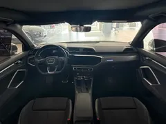2022 Audi Q3 45 TFSI quattro Fashion Sport — фото 10