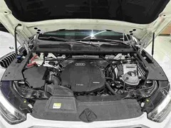 2021 Audi Q5L 40 TFSI Luxury, белый — фото 13