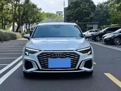 2021 Audi A3 L Limousine 35 TFSI, белый — фото 1