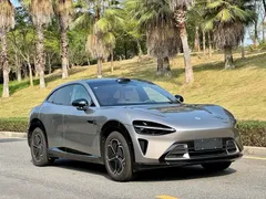 2025 Xiaomi YU7 RWD Long Range — фото 3