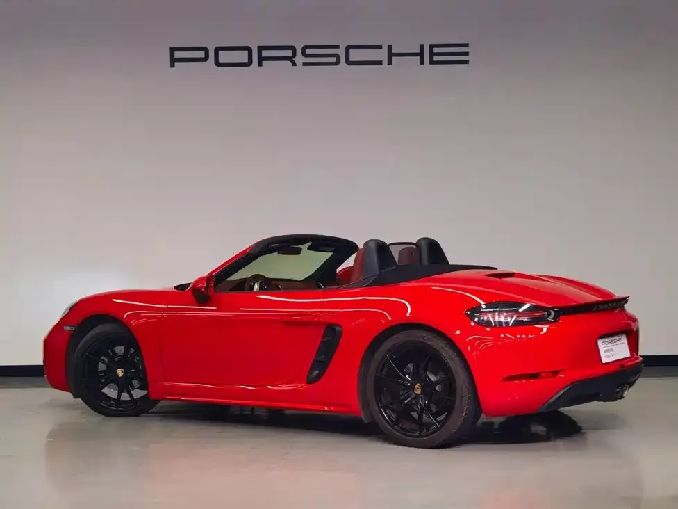 2020 Porsche 718 Boxster 2.0T