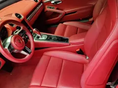 2020 Porsche 718 Boxster 2.0T — фото 3