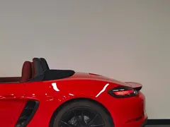 2020 Porsche 718 Boxster 2.0T — фото 13