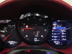 2020 Porsche 718 Boxster 2.0T — фото 15