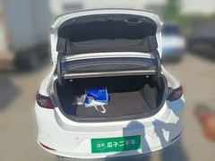 2022 Mazda 3 2.0L, белый — фото 10